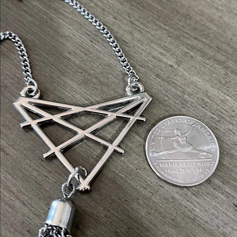 GEOMETRIC PENDANT WITH HANGING TASSELS STATEMENT NECKLACE SILVER TONE